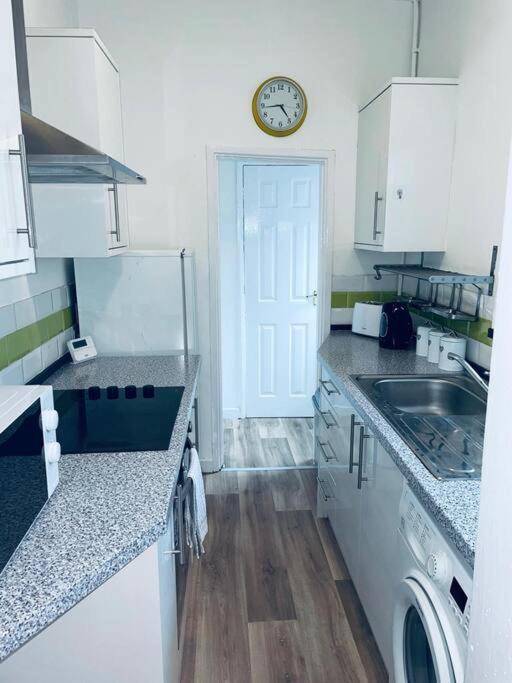 Comfortable Town House In Coventry City Centre别墅 外观 照片