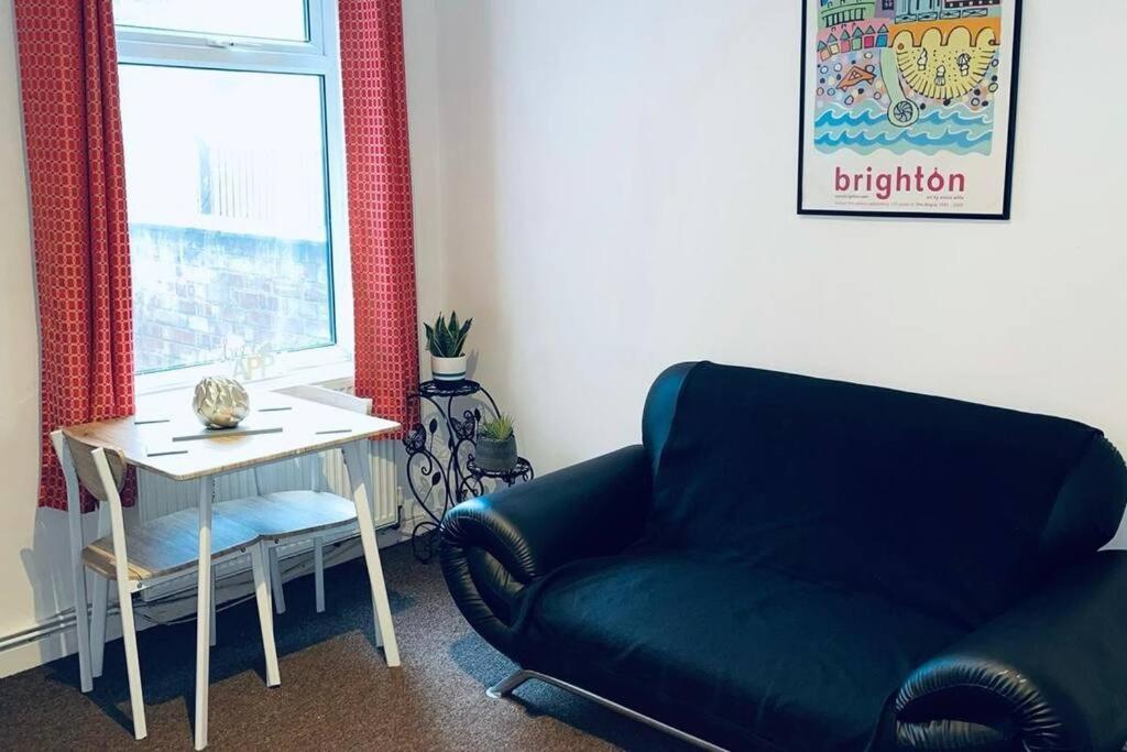 Comfortable Town House In Coventry City Centre别墅 外观 照片