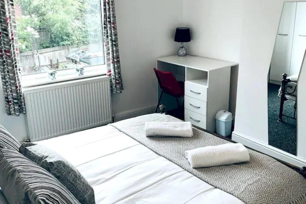 Comfortable Town House In Coventry City Centre别墅 外观 照片